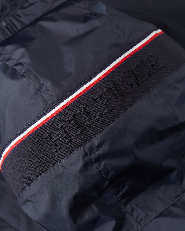 Tommy Hilfiger Blouson »RWB HOODED JACKET« mit Kapuze Freizeitjacke, Übergangsjacke elastische Bündchen, wasserabweisend