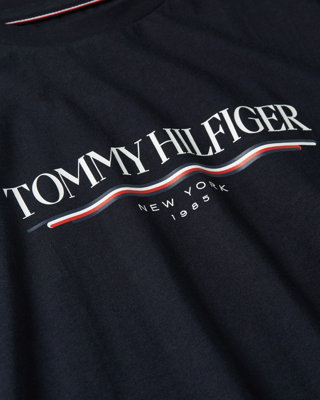 Tommy Hilfiger T-Shirt »BRAND LOVE HILFIGER TEE«
