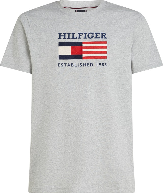 Tommy Hilfiger T-Shirt »AMERICANA MONOTYPE FLAG BOX TEE« Mit markanter Stickerei