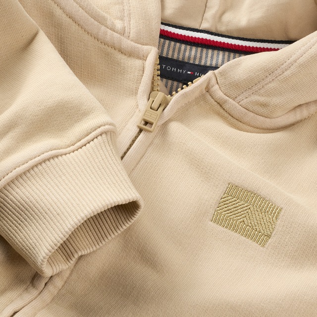 Tommy Hilfiger Kapuzensweatjacke »TONAL FLAG EMB ZIP HOODIE« für Kinder bis 16 Jahre, mit Kapuze