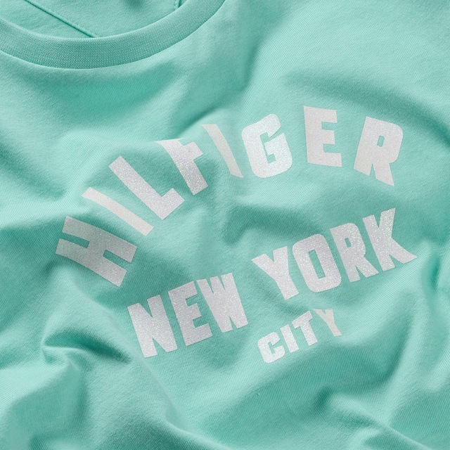 Tommy Hilfiger T-Shirt »HILFIGER GRAPHIC T-SHIRT« für Kinder bis 16 Jahre, mit großem Druck