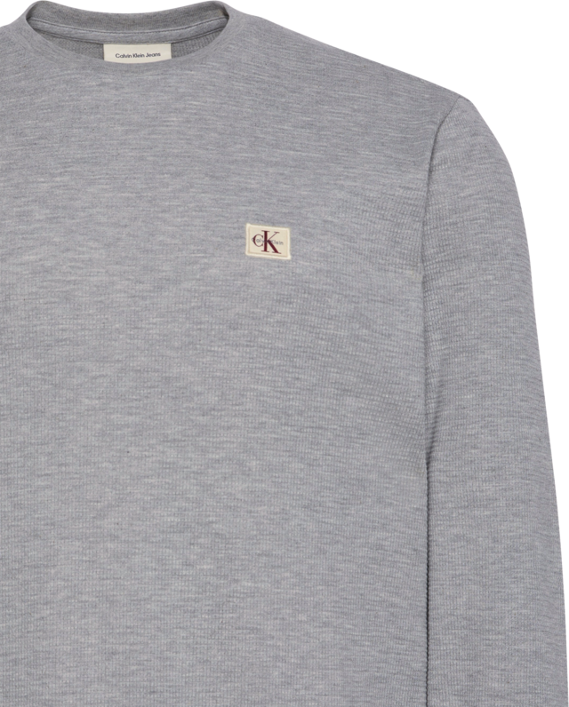 Calvin Klein Jeans Langarmshirt »LS WAFFLE BADGE CREWNK TEE« Mit Rundhalsausschnitt