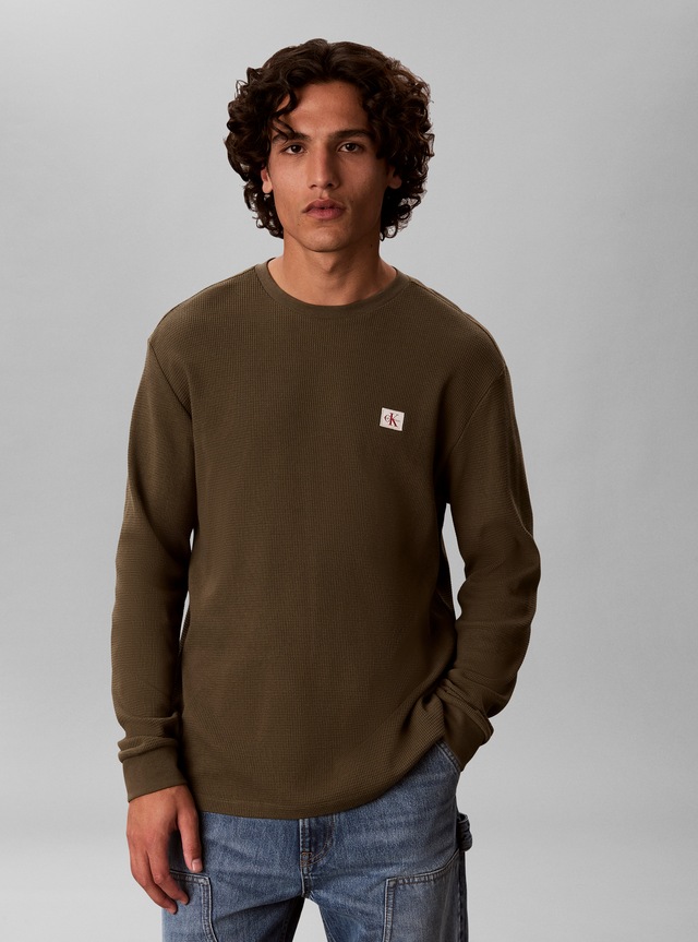 Calvin Klein Jeans Langarmshirt »LS WAFFLE BADGE CREWNK TEE« Mit Rundhalsausschnitt
