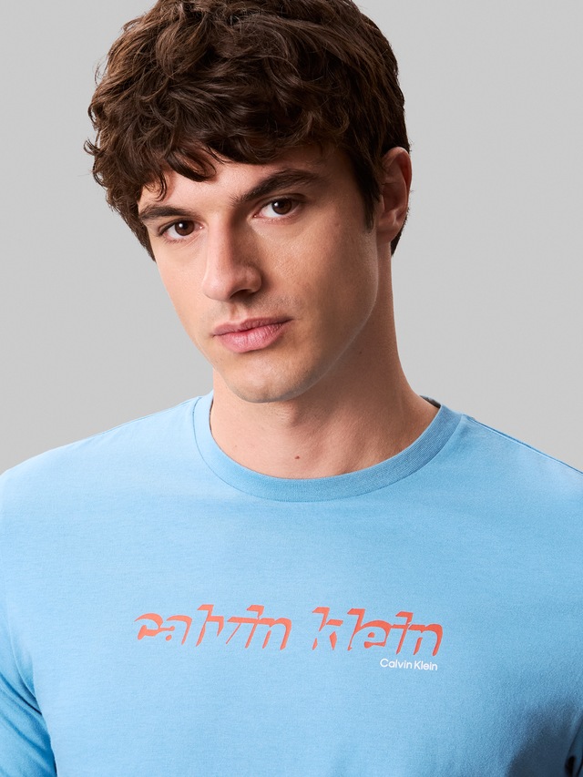Calvin Klein Jeans T-Shirt »SS 30s E CLVN LN 3D« Mit Rundhalsausschnitt