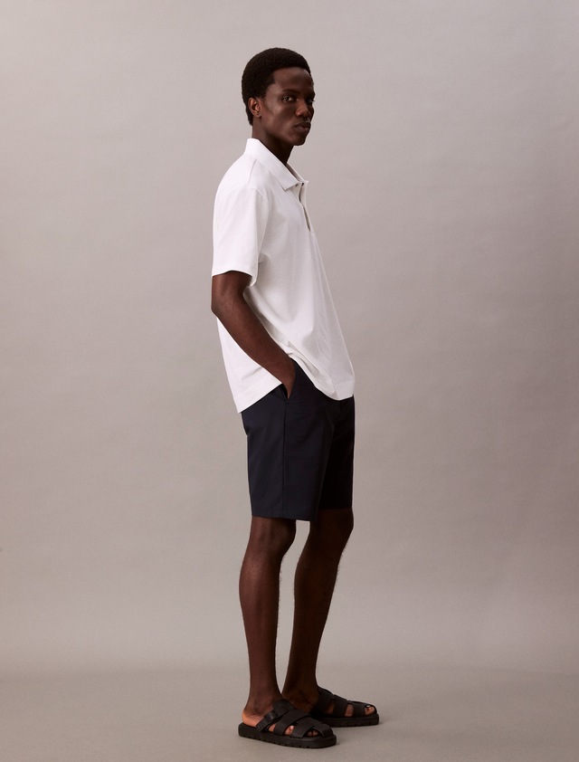 Calvin Klein Shorts »CLASSIC TECH SHORT 9 in« Mit Gürtelschlaufen