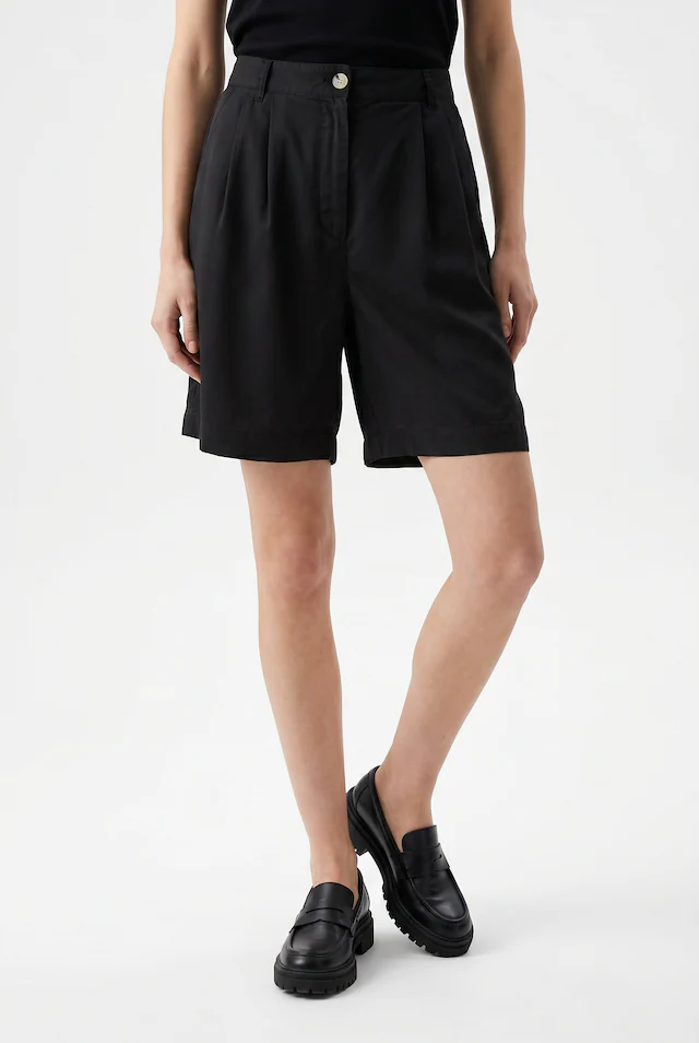 Vero Moda Shorts »VMFLEUR HW BERMUDA TENCEL SHORTS GA« Viskose, loose fit