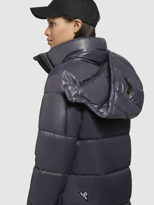 khujo Steppjacke »Word3 Satin-YM« mit Kapuze Glänzender Damen Kurzmantel
