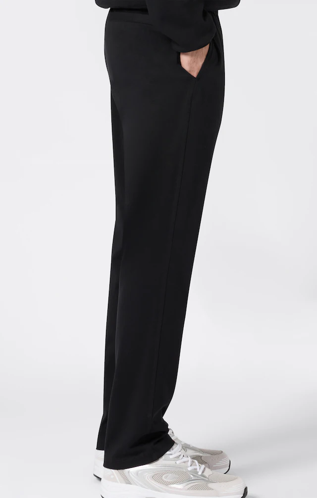 Champion Jogginghose »SPORTWEAR OPEN HEM PANTS Standard Fit Heavy Jersey« aus Baumwolle, sportlicher Stil