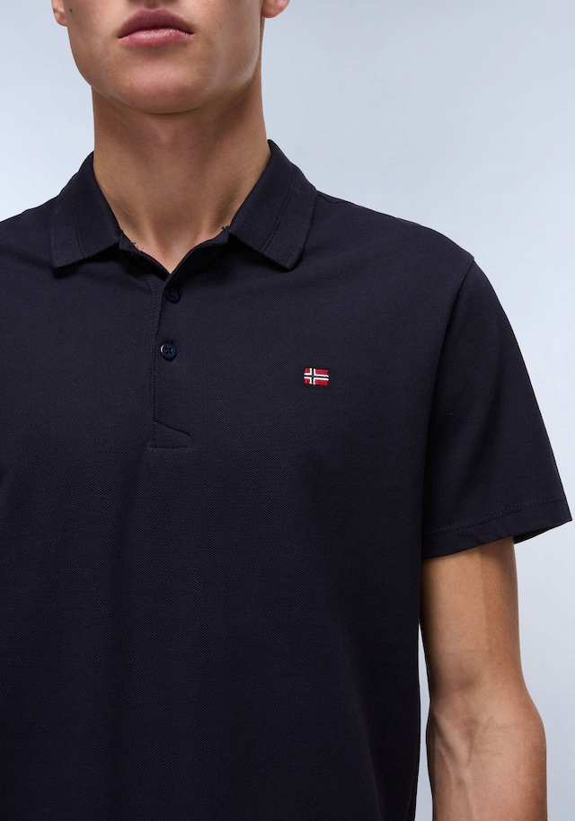 Napapijri Poloshirt »EALIS SS SUM« mit Polokragen, Kurzarm-Design, aus Baumwolle, hüftlange Schnittform