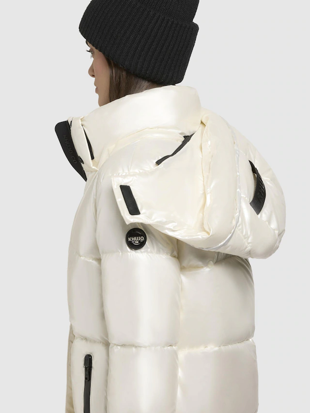 khujo Steppmantel »Hedd Shiny-YM« Wasserdichter Wintermantel in Shiny-Optik