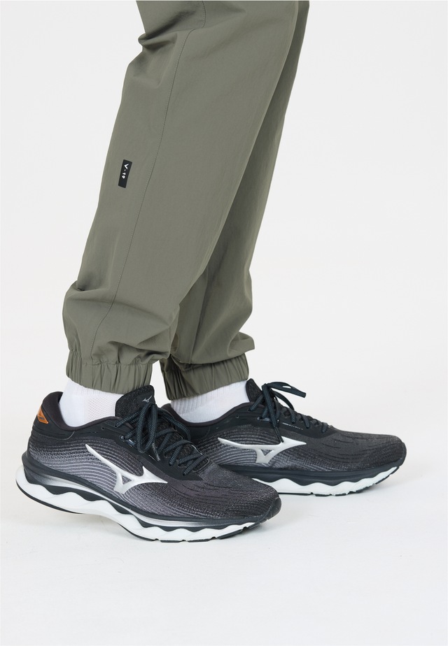 Virtus Sweathose »Ayden« im funktionalen Cargo-Design