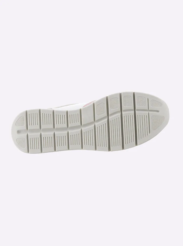 Caprice Sneaker
