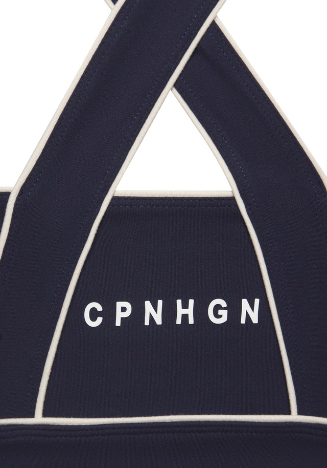 Copenhagen Studios Crop-Top mit überkreuzten Trägern im Rücken