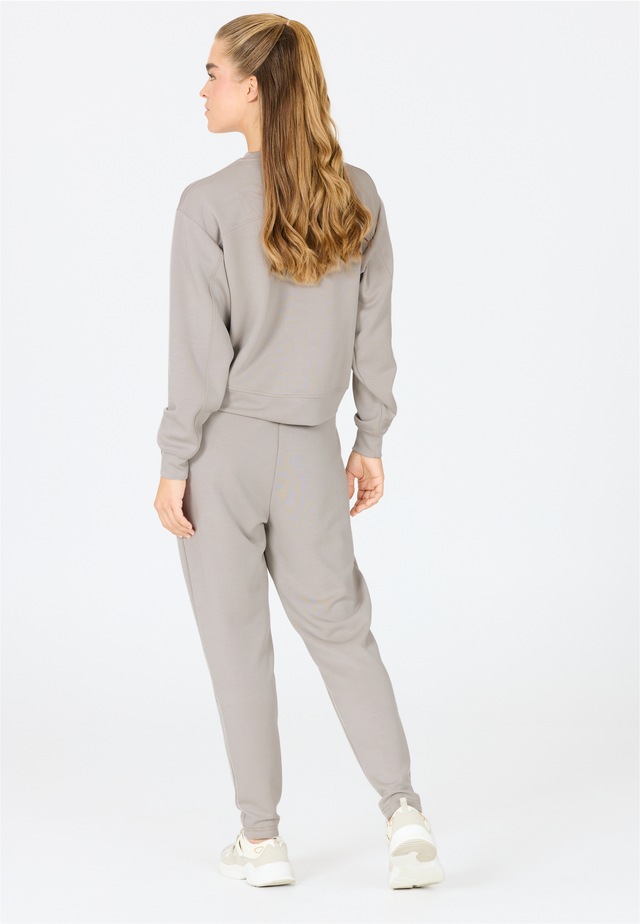 ENDURANCE Sporthose »Jade« aus superweicher Materialmischung