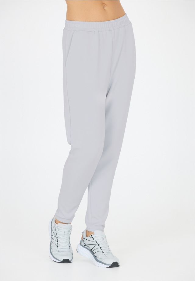 ENDURANCE Sporthose »Jade« aus superweicher Materialmischung