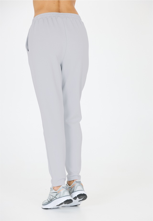 ENDURANCE Sporthose »Jade« aus superweicher Materialmischung