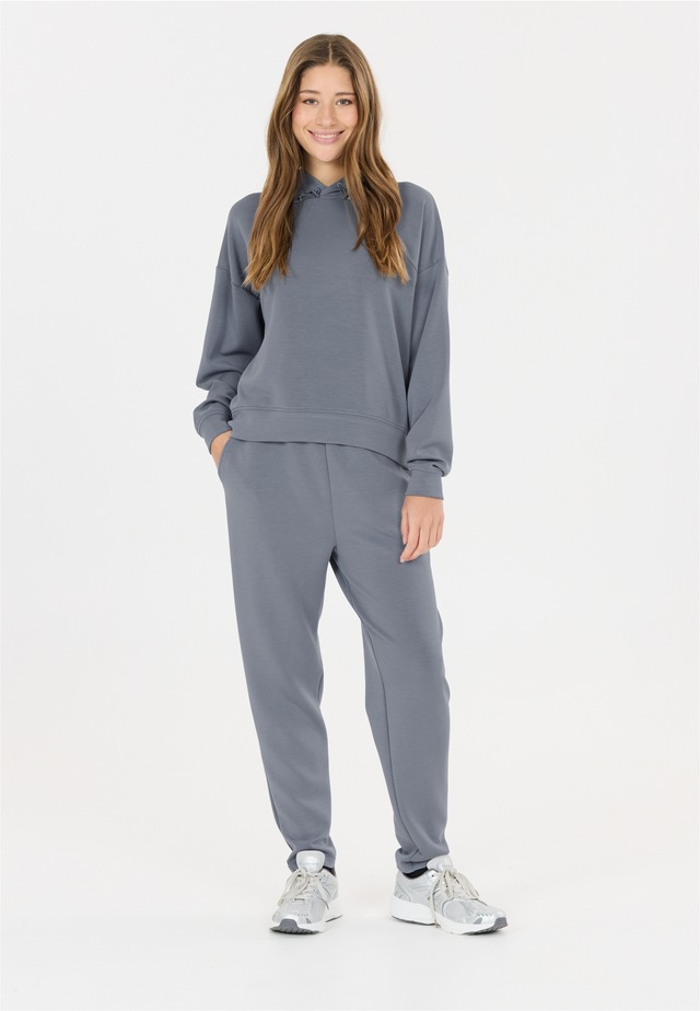 ENDURANCE Sporthose »Jade« aus superweicher Materialmischung