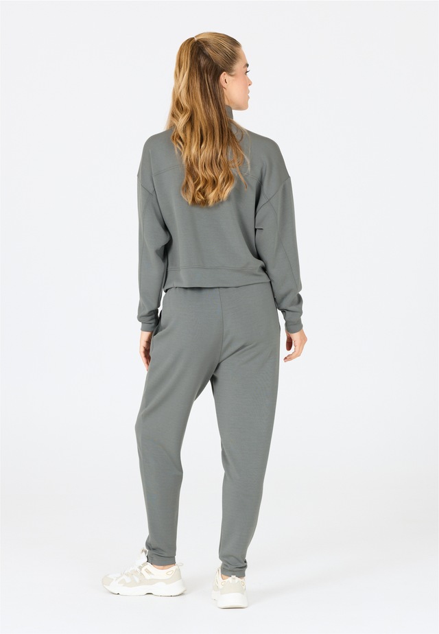 ENDURANCE Sporthose »Jade« aus superweicher Materialmischung
