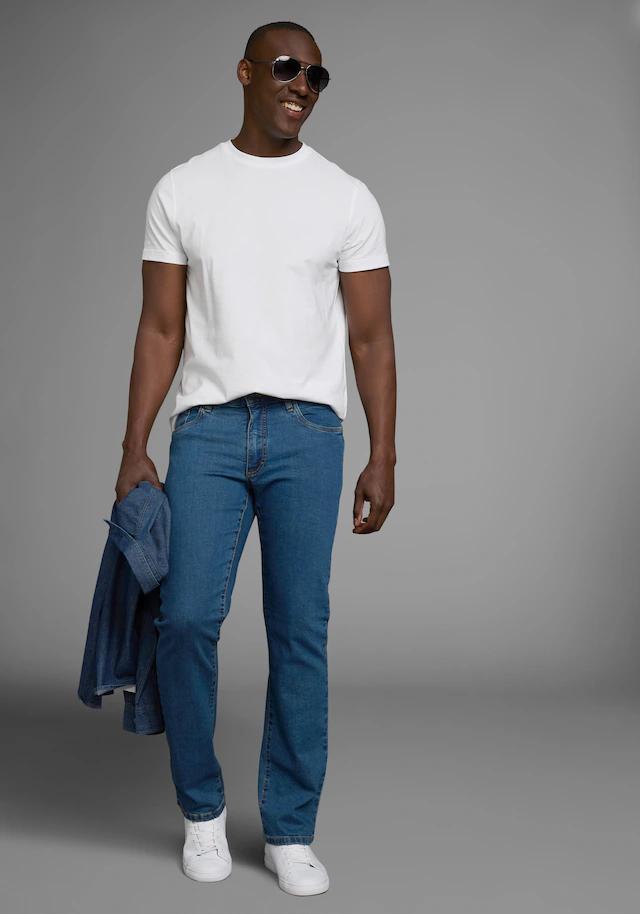Arizona Stretch-Jeans »John« Packung, 2 Stk. gerade Beinform, niedrige Leibhöhe, mit Five-Pocket-Konfiguration