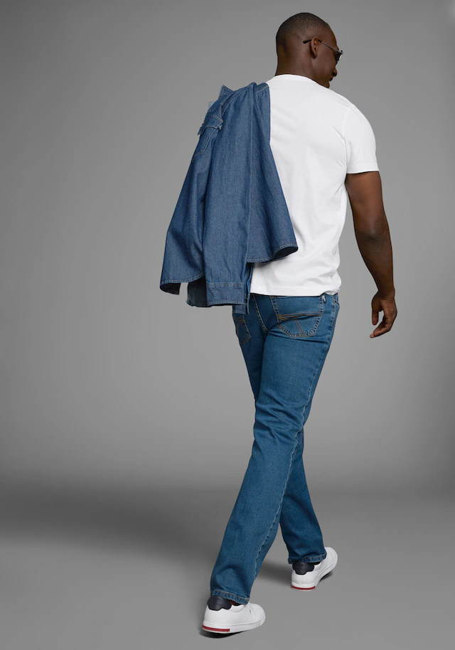Arizona Stretch-Jeans »John« Packung, 2 Stk. gerade Beinform, niedrige Leibhöhe, mit Five-Pocket-Konfiguration