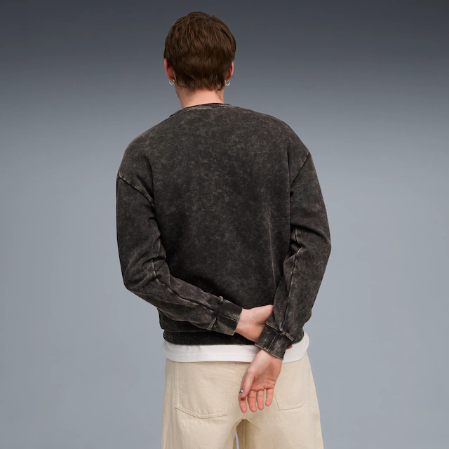 PUMA Langarmshirt »ESS ELEVATED RELAXED WASH CREW FL« sportlicher Stil