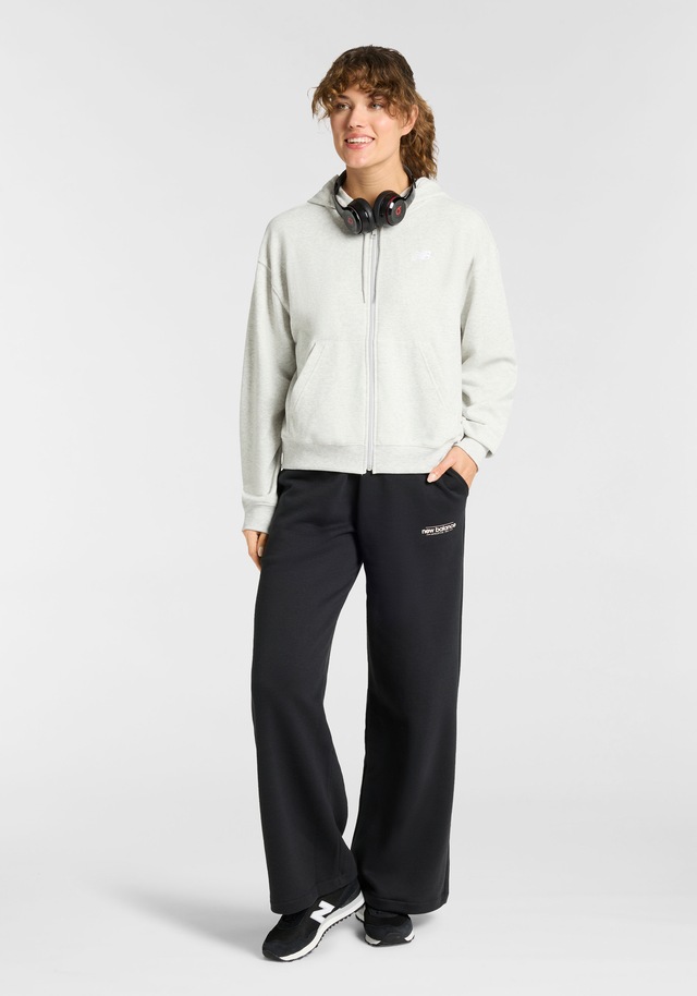 New Balance Sweatjacke »Sport Essentials French Terry Full Zip« mit durchgehendem Reißverschluss, aus Baumwolle und Polyester
