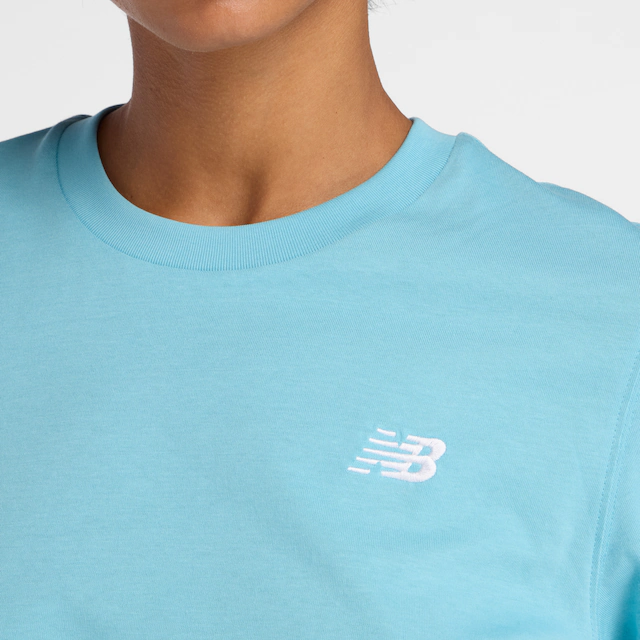 New Balance T-Shirt »SPORT ESSENTIALS JERSEY T-SHIRT« Kurzarm, mit Rundhalsausschnitt