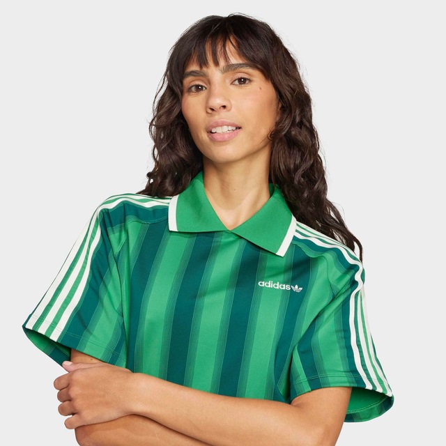 adidas Originals Shirtkleid »INSPIRED GRAPHIC« sportlicher Look, vom Fußball inspirierter Allover-Print