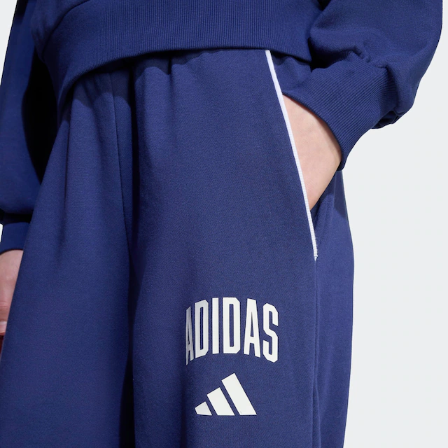 adidas Sportswear Sporthose »SAISON ESSENTIALS COLLEGE TYPOGRAPHIE KIDS«