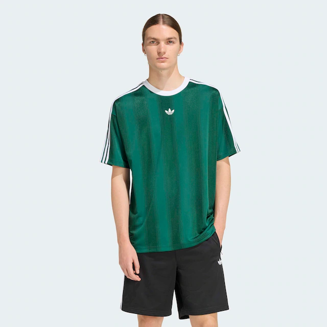 adidas Originals T-Shirt »ADIDAS ADICOLOR JACQUARD TRIKOT« lockere Passform, Rundhalsausschnitt, mit klassischem Trefoil Logo