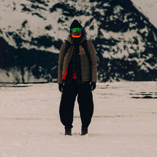 adidas TERREX Outdoorjacke »W MT DOWN H J« sportlicher Stil, aus Polyester, mit Reißverschluss