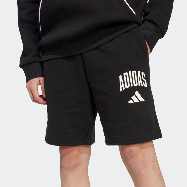 adidas Sportswear Shorts »SEASONALS ESSENTIALS COLLEGIATE TYPOGRAPHY KIDS« für Kinder und Teens, sportlicher Stil, aus Baumwolle und Polyester