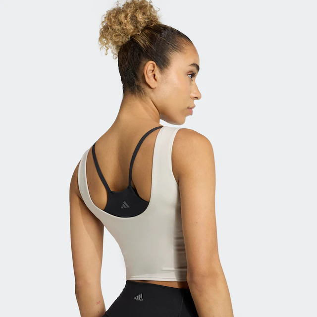 adidas Performance Tanktop »YOGA MOTION« mit Rundhalsausschnitt, für Erwachsene, aus Polyester