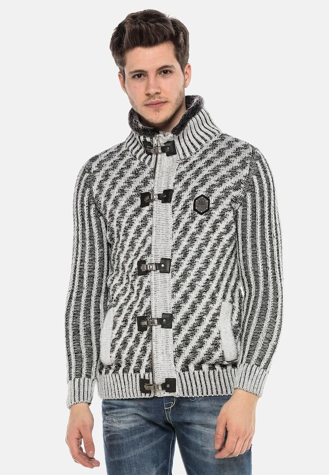 Cipo & Baxx Strickpullover »Pullover« 1 Stk. mit Verschlussschnalle, CP213