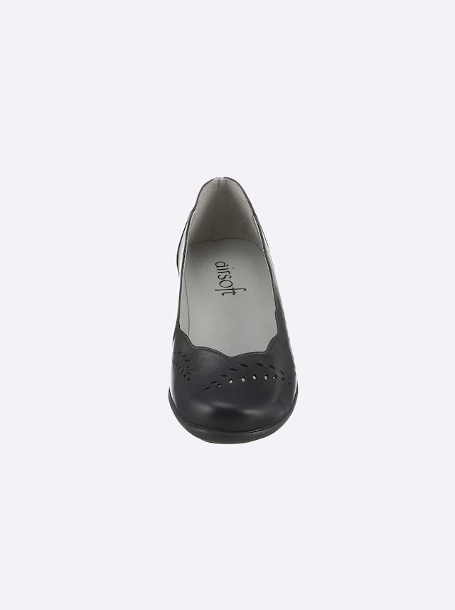 Casual Looks Pumps