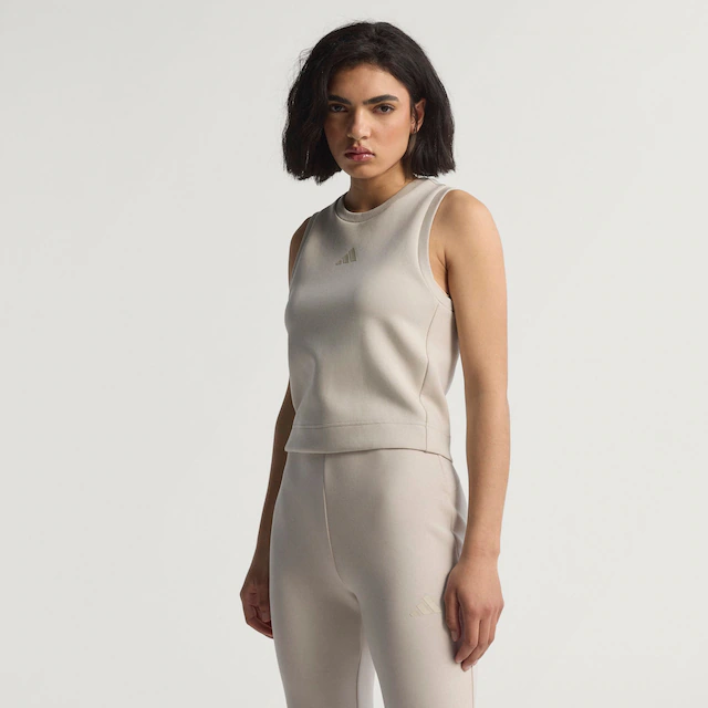 adidas Sportswear Tanktop »SOFT LUX« mit Rundhalsausschnitt, schmal geschnitten, ohne Verschluss