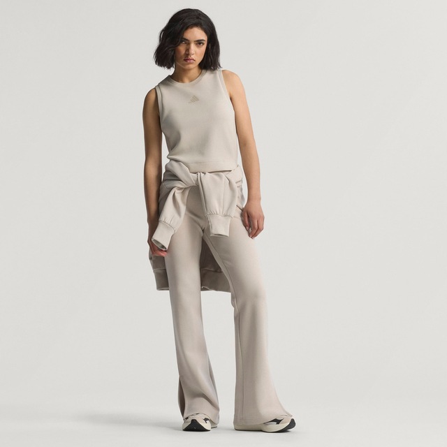 adidas Sportswear Tanktop »SOFT LUX« mit Rundhalsausschnitt, schmal geschnitten, ohne Verschluss