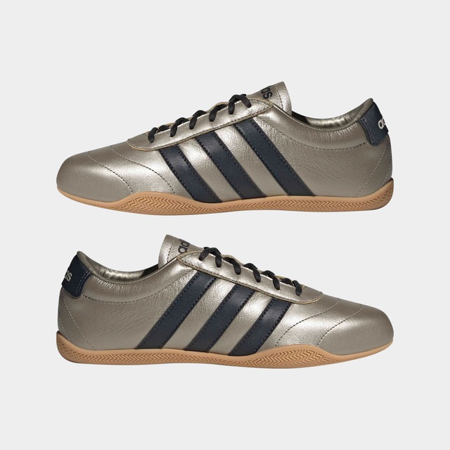 adidas Sportswear Sneaker »GRAND COURT LO« Design auf den Spuren des adidas Superstar