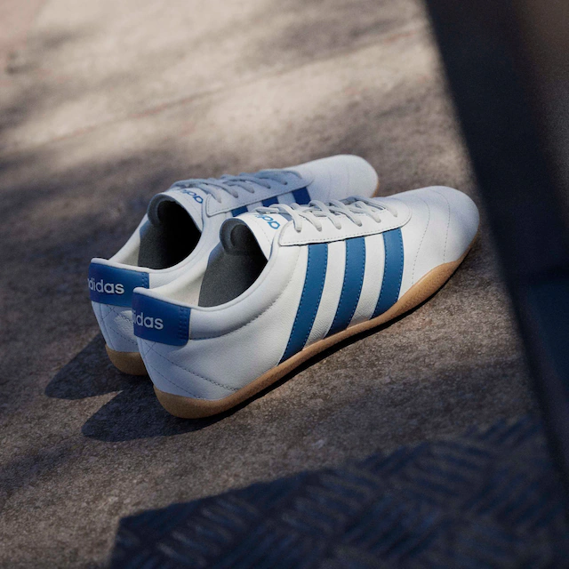 adidas Sportswear Sneaker »GRAND COURT LO« Design auf den Spuren des adidas Superstar