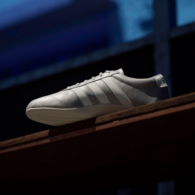 adidas Sportswear Sneaker »GRAND COURT LO« Design auf den Spuren des adidas Superstar