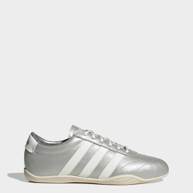 adidas Sportswear Sneaker »GRAND COURT LO« Design auf den Spuren des adidas Superstar