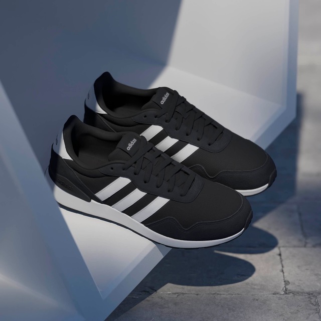 adidas Sportswear Sneaker »RUN 60S 4.0« inspiriert vom Design der adidas ZX Modelle