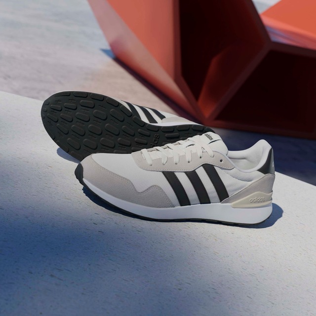 adidas Sportswear Sneaker »RUN 60S 4.0« inspiriert vom Design der adidas ZX Modelle
