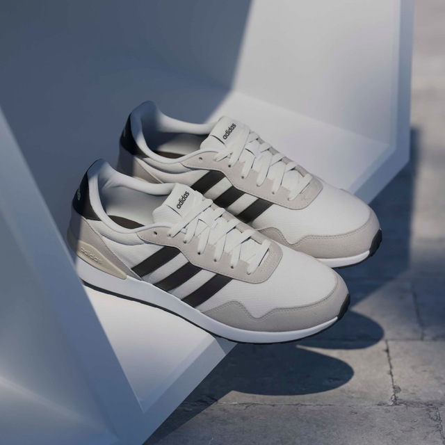 adidas Sportswear Sneaker »RUN 60S 4.0« inspiriert vom Design der adidas ZX Modelle