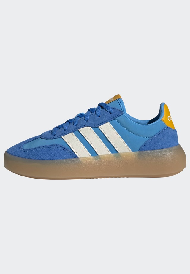 adidas Sportswear Sneaker »BARREDA DECODE KIDS« inspiriert vom Design des Handball Spezial, für Kinder & Jugendliche