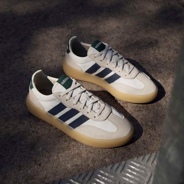 adidas Sportswear Sneaker »BARREDA DECODE KIDS« inspiriert vom Design des Handball Spezial, für Kinder & Jugendliche
