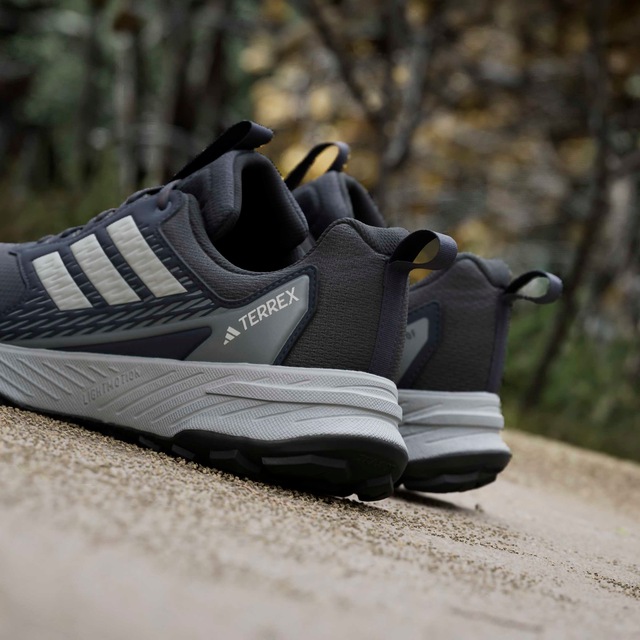 adidas TERREX Trailrunningschuh »TRACEFINDER 2 CLIMAPROOF«