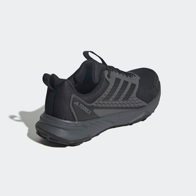 adidas TERREX Trailrunningschuh »TRACEFINDER 2 CLIMAPROOF«
