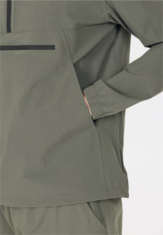 Virtus Trainingsjacke »Jayson« Im Anorak-Design mit Stretchfunktion