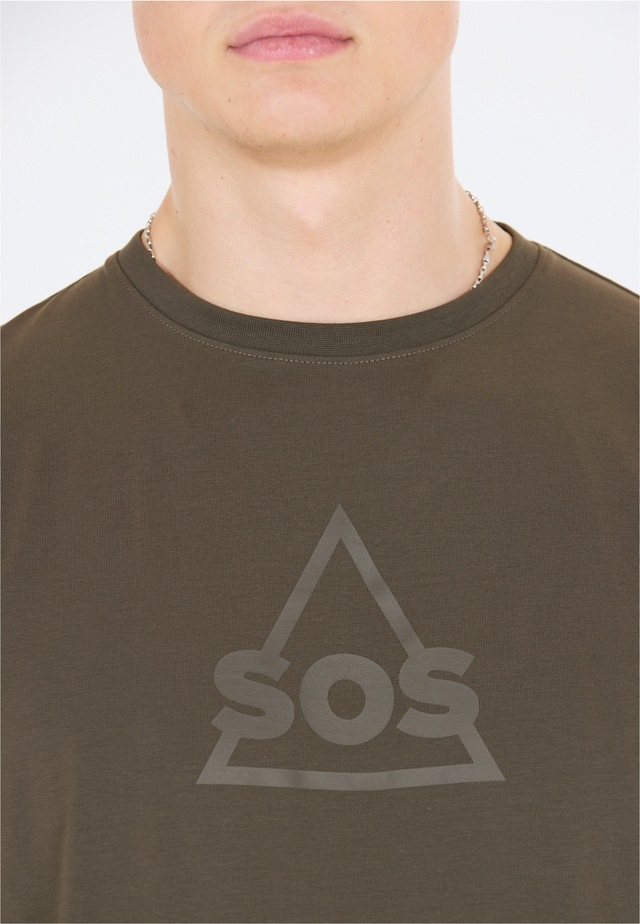 SOS Funktionsshirt »Kvitfjell« mit biologischer Baumwolle und subtilem SOS-Print